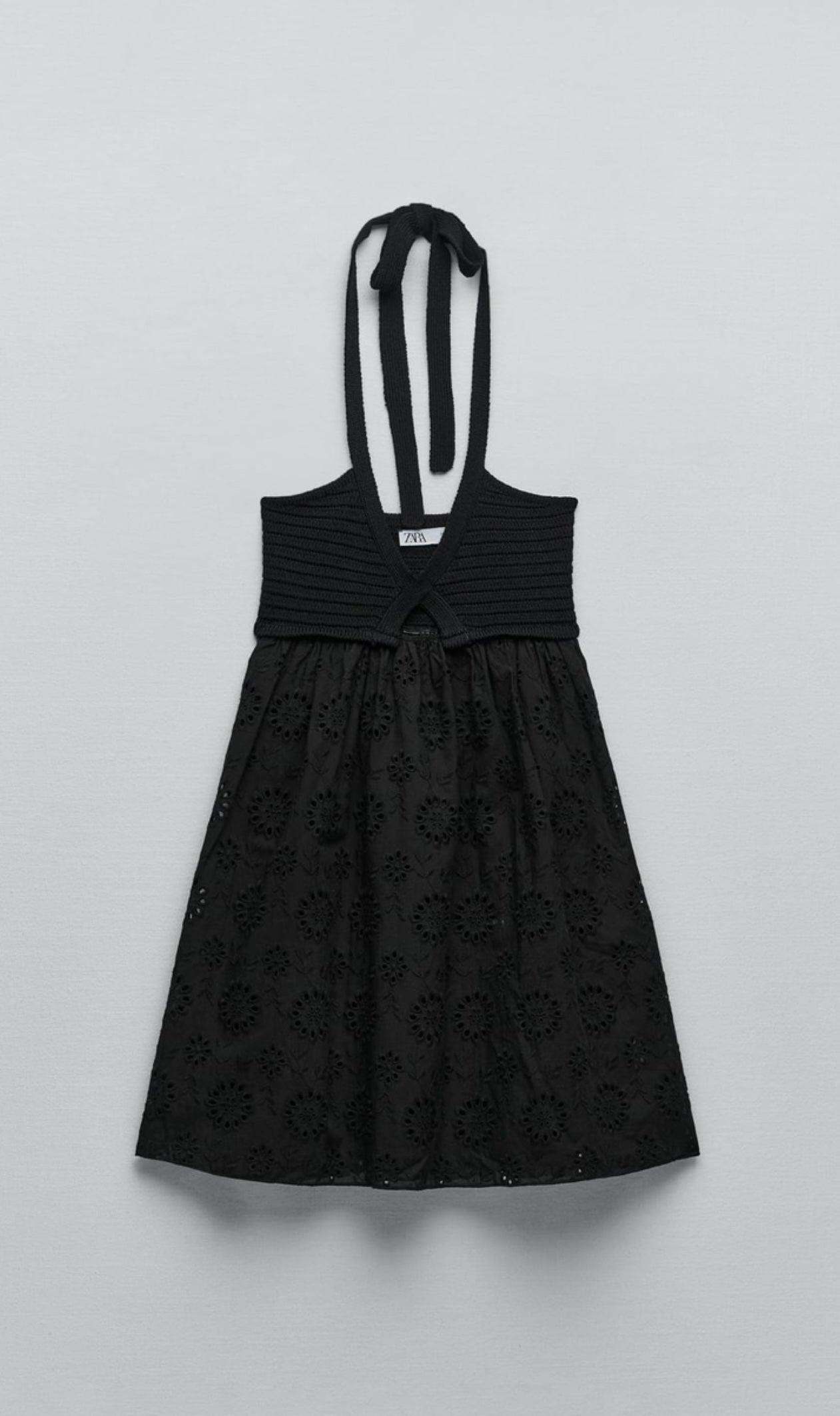 Vestido punto combinado con bordado