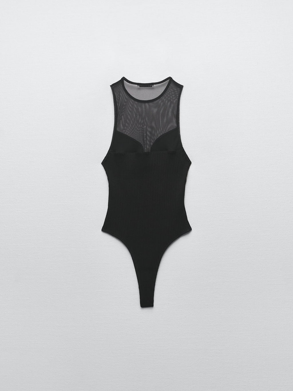Body combinado con tul