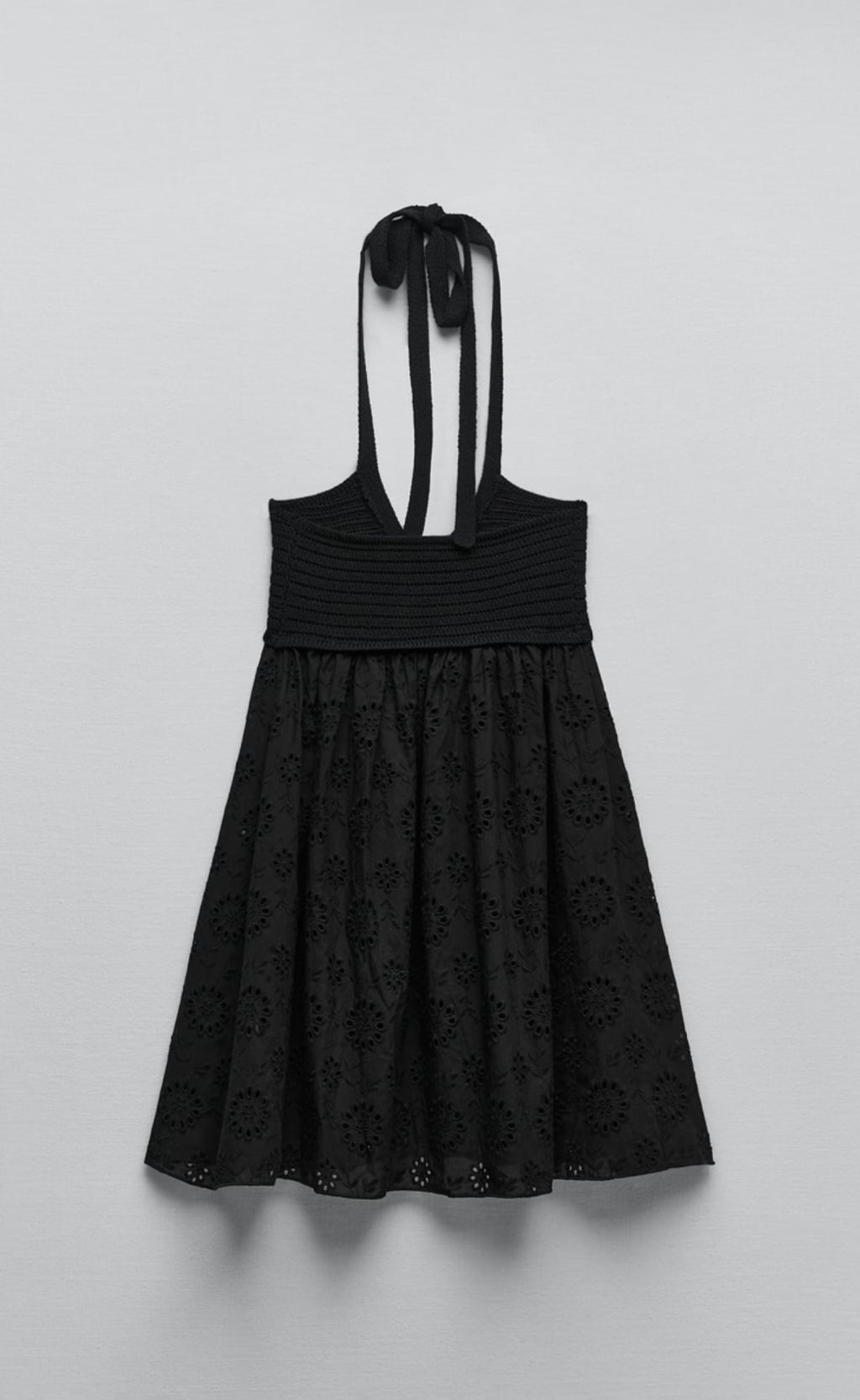 Vestido punto combinado con bordado
