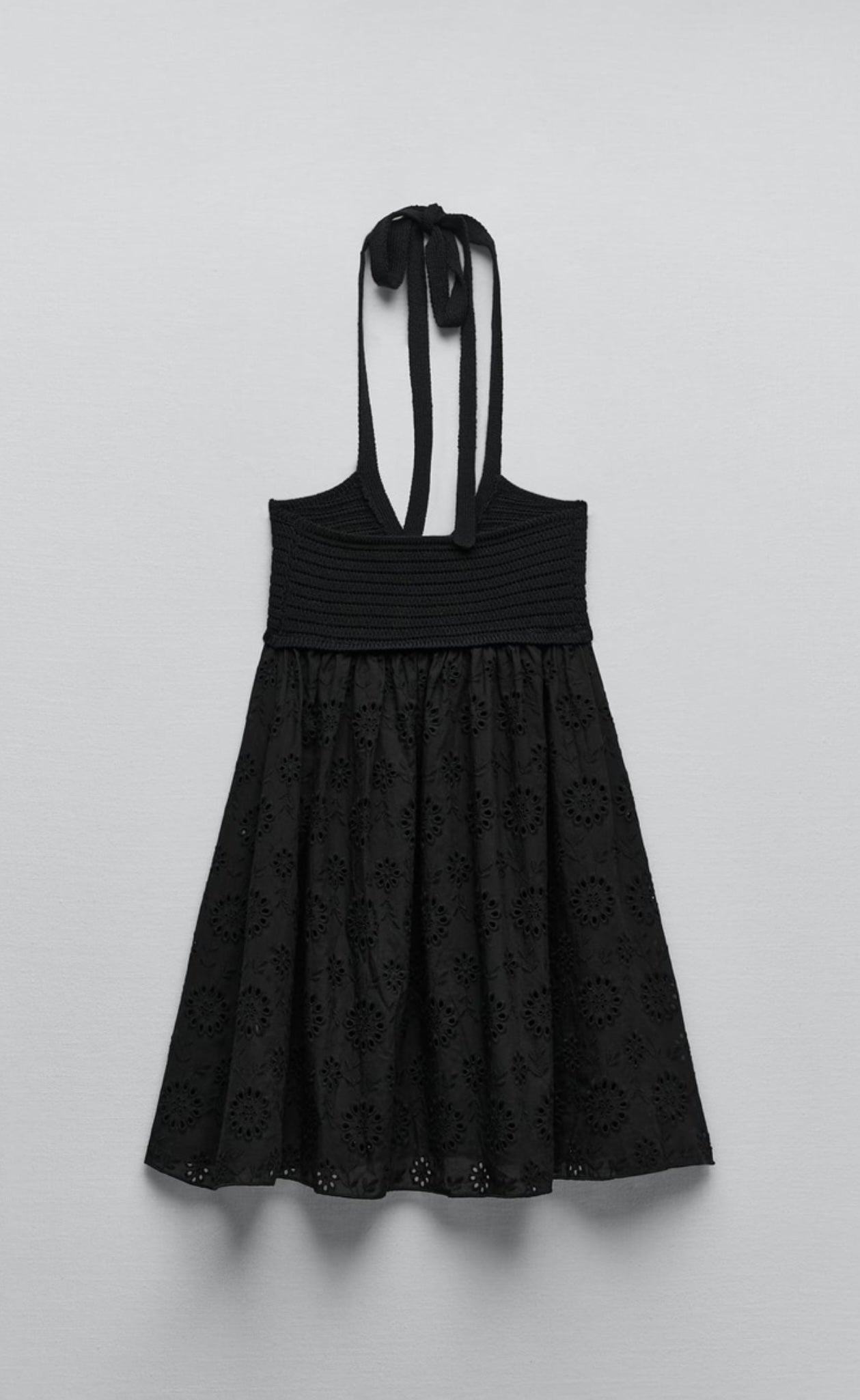 Vestido punto combinado con bordado