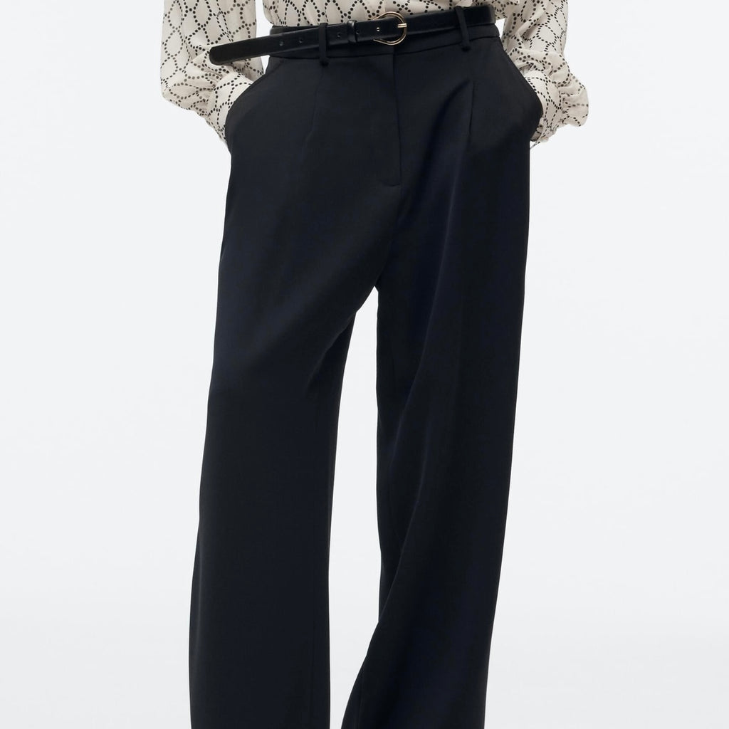 Pantalón pinzas wide leg