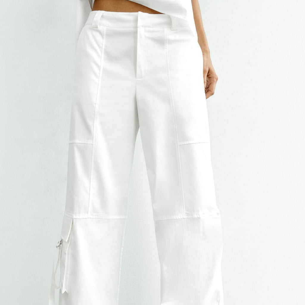 Pantalón cargo satinado