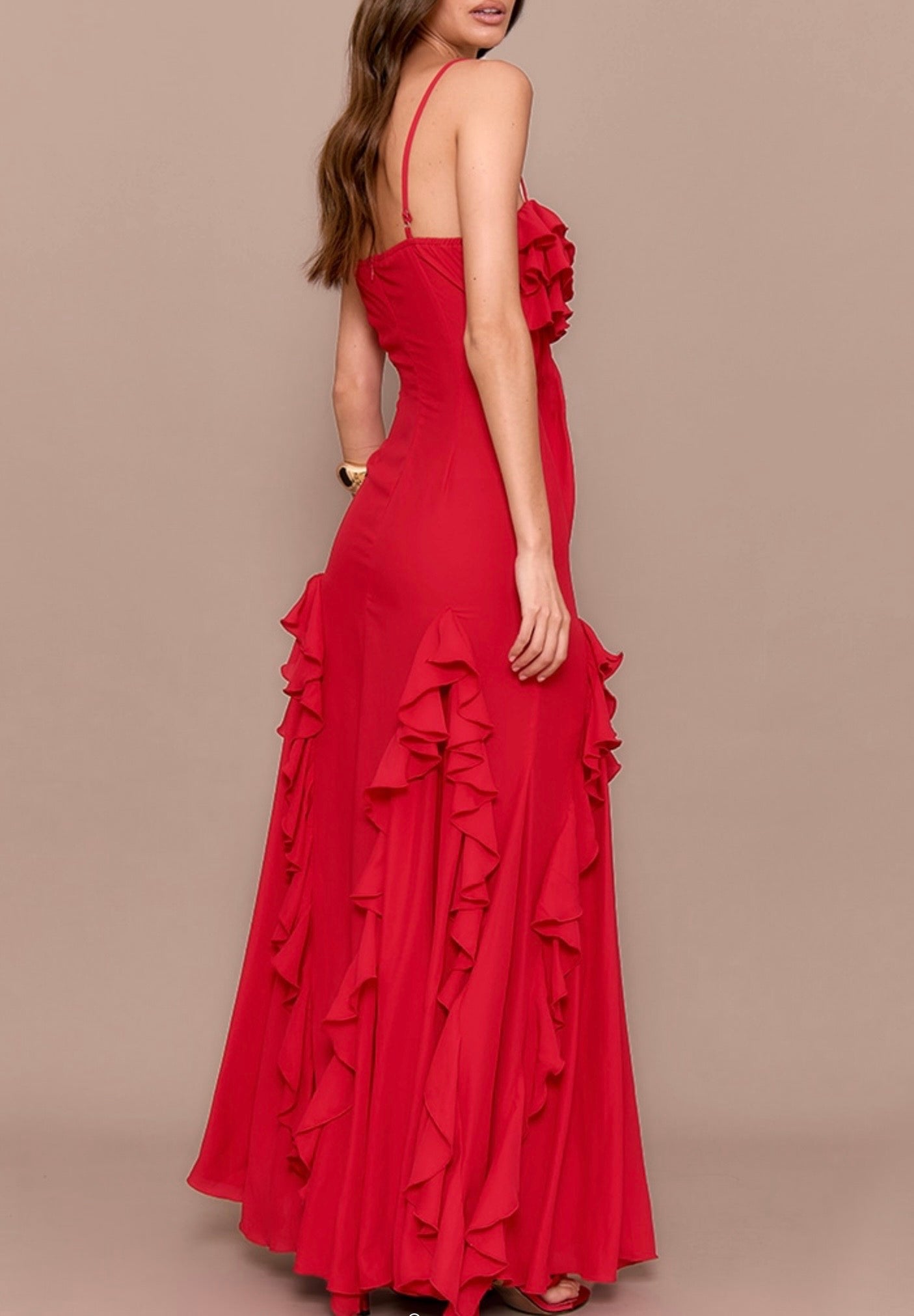 Vestido midi con volantes