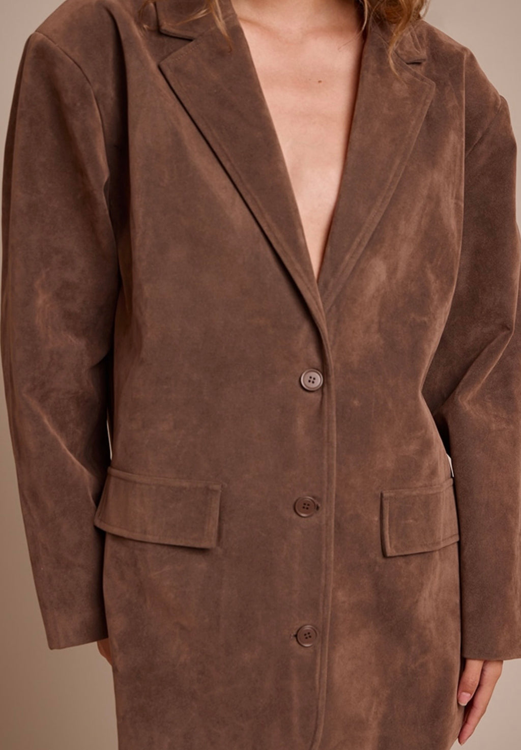 Vestido blazer de ante