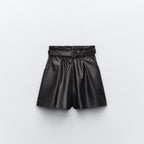 Shorts baggi  efecto piel